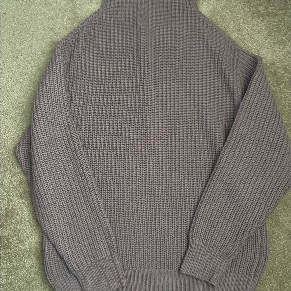 Aritzia Montpellier sweater